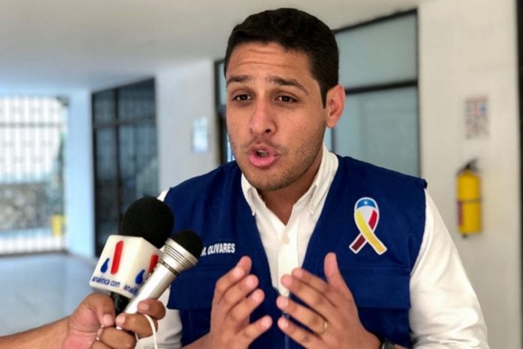 El diputado de la AN criticó la decisión de Maduro de colocar al Potro Álvarez frente un un problema tan delicado como la atención de los enfermos en el Poliedro de Caracas