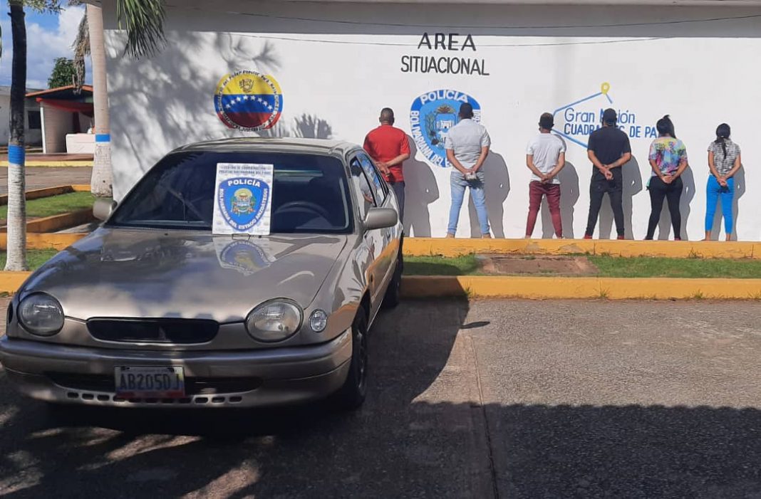 Los sujetos eran buscados por el delito de estafa, en la zona sur de Anzoátegui