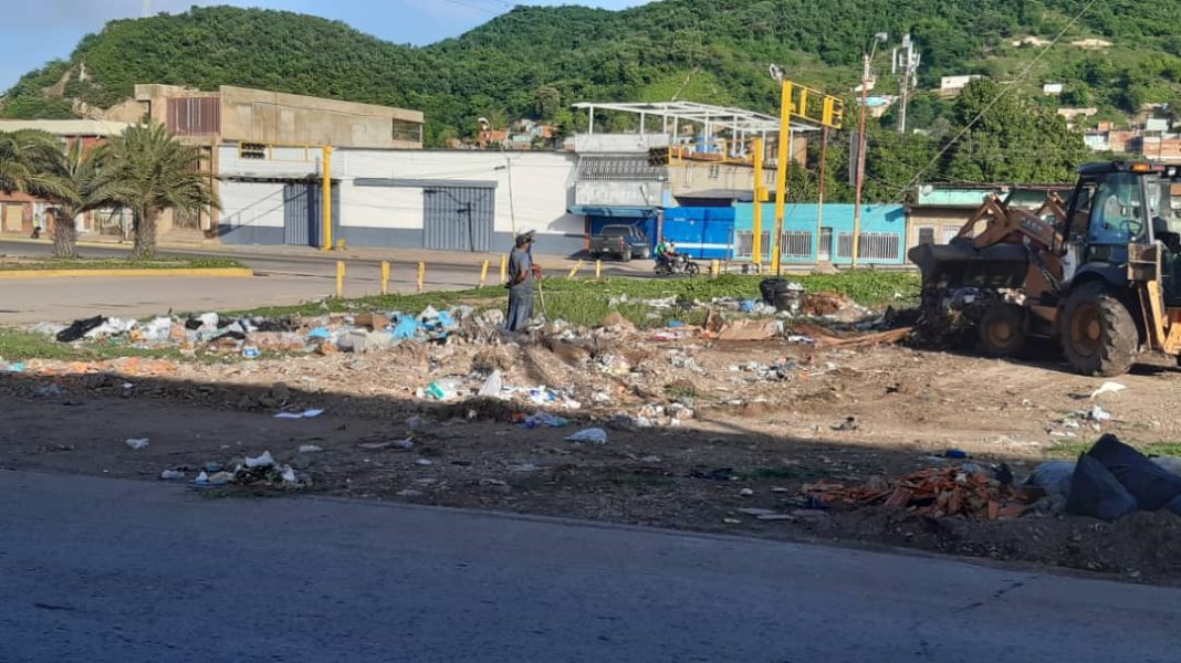 Desechos bio sanitarios son arrojados a zonas prohibidas en Puerto La Cruz