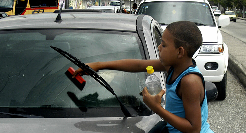 Los detonantes del trabajo infantil en Venezuela son el deterioro de la situación económica, los procesos migratorios y la pérdida del poder adquisitivo de la población