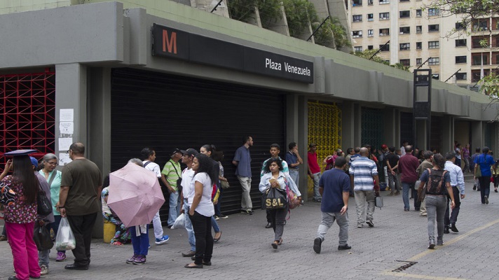 Ricardo Sansone, presidente de la ONG Familia Metro, informó que para recuperar el sistema Metro de Caracas se requieren una inversión de al menos US$2.000 millones.