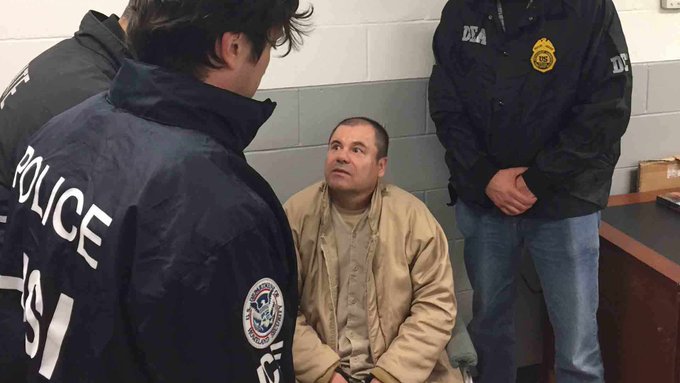 Los abogados del Chapo argumentan que el aislamiento total de su cliente, desde su extradición a Estados Unidos en enero de 201, le impidió colaborar en su defensa antes y durante el juicio y este es un motivo para la apelación