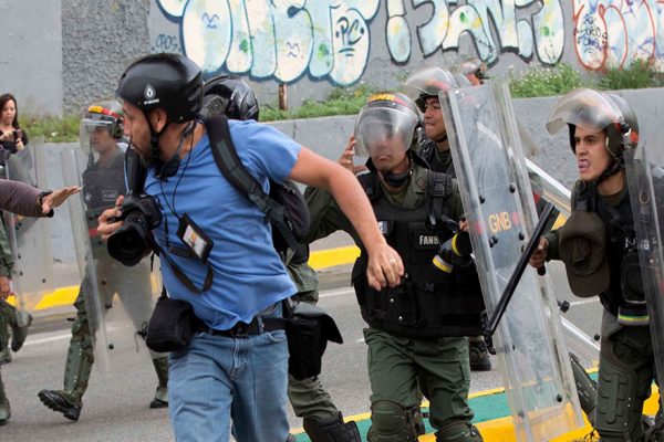 642-alertas-abuso-censura-régimen-contra-prensa-Venezuela