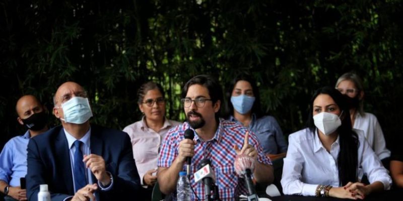 GUEVARA responde a Maduro: "Los ladrones están en Miraflores"