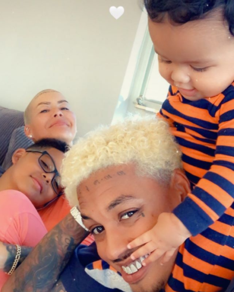 Amber Rose con su familia. Foto: Instagram