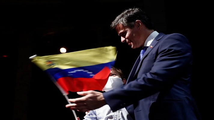 España reiteró que no violó ningún convenio internacional al aceptar a Leopoldo López. Él llegó a Madrid el fin de semana, luego de abandonar la embajada española en Caracas.