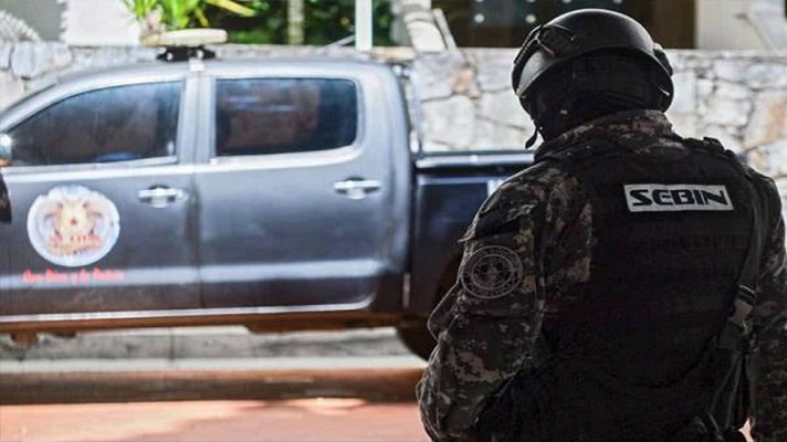 La diputada de la Asamblea Nacional Olivia Lozano, denunció que funcionarios del Servicio Bolivariano de Inteligencia Nacional (Sebin) buscan en Lara al procurador especial de Juan Guaidó, Juan Pablo Soteldo.