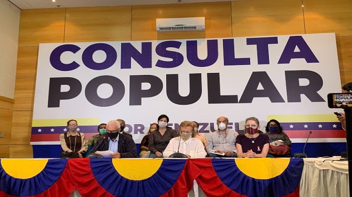 El comité organizador de la Consulta Popular presentó este viernes la plataforma parea participar en ese proceso. Los integrantes de ese comité indicaron que el 12 de diciembre habrá más de 3.000 puntos de manifestación en Venezuela.