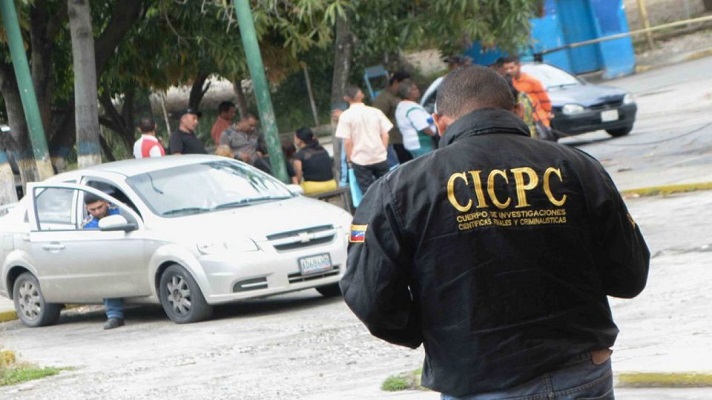 Funcionarios del Cicpc lograron identificar el cuerpo del hombre cuyos restos encontraron en los alrededores del distribuidor de Caricuao. Se trata Orangel Emilio Morales Mujica de 50 años. Al parecer, sus propios hijos y su yerno lo mataron y desmembraron.