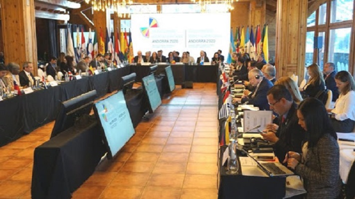 La oposición pidió a los países que participarán en la XXVII Cumbre Iberoamericana que desconozcan la presencia Nicolás Maduro en el evento. La cumbre se celebrará el próximo 21 de abril en Andorra. Pero, de momento, no se ha confirmado públicamente la participación Maduro.