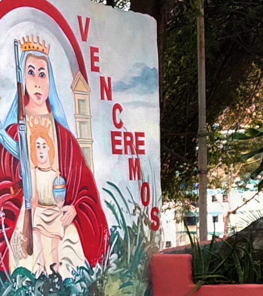 Parroquia 23 de Enero: donde la imagen de la virgen tiene un fusil en mano