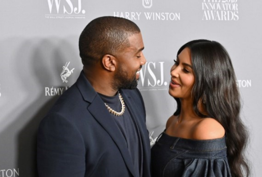 Kanye West y Kim Kardashian en sus buenos tiempos. Foto AFP