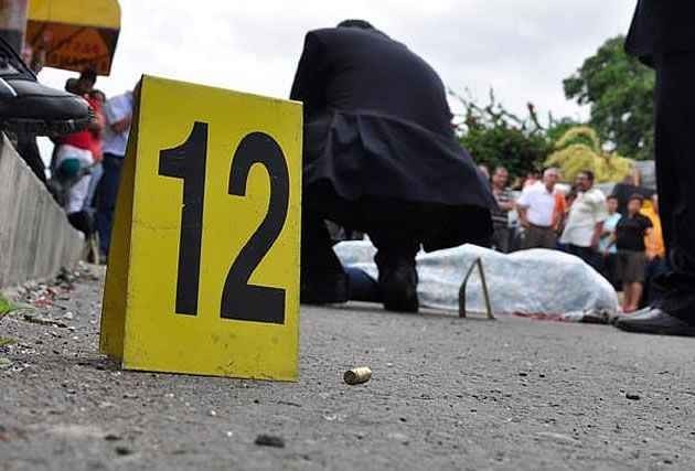 CON AMIGOS ASÍ… Un joven mató de 48 puñaladas al hombre que lo ayudaba con comida y ropa en Los Teques