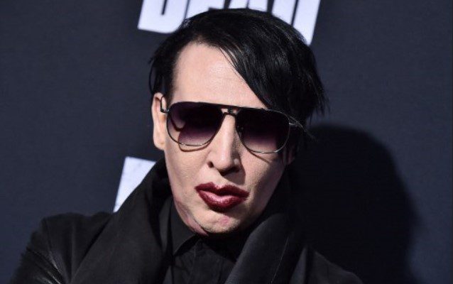 Marilyn Manson no pega una: Otra mujer lo acusa