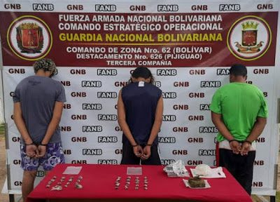 Por cargar presunta marihuana fueron capturados tres sujetos en Bolívar