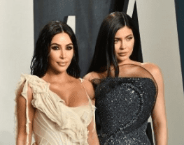 Las hermanas Kardashian nuevamente en la mira. Foto AFP 