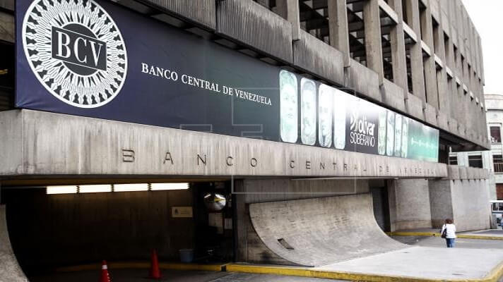 El Banco Central de Venezuela (BCV) ordenó el aumento de las tarifas por operaciones financieras, las cuales incluyen comisiones que los bancos, casas de cambio y proveedores no bancarios cobrarán por sus servicios.