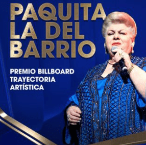 Paquita la del Barrio recibió un homenaje y fue ayudada por Bad Bunny. Foto Instagram