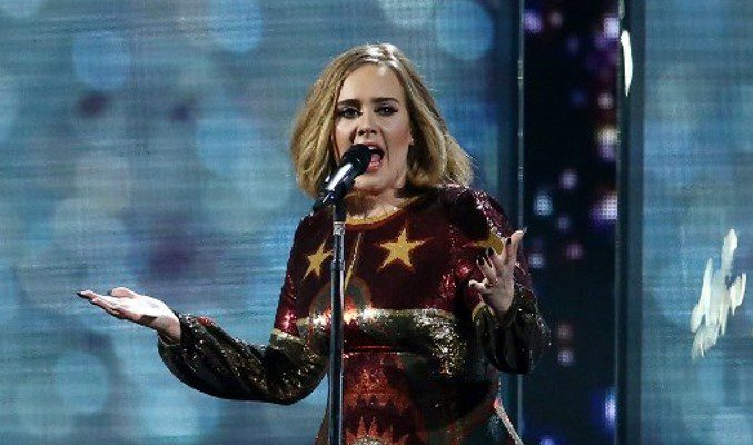 Adele lanza su single de regreso, 