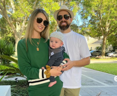 Stefanía Fernández y su familia en Bahamas. Foto Instagram