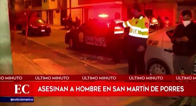 Efectivos policiales de San Martín de Porras llegaron al lugar se los hechos para hacer las investigaciones del caso. Foto: captura de pantalla
