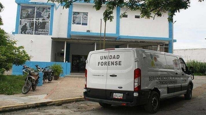 Funcionarios de la Policía Municipal de Francisco Linares Alcántara (Santa Rita), del estado Aragua, detuvieron a un hombre de 38 años, por presuntamente abusar sexualmente de sus tres hijos menores de edad.