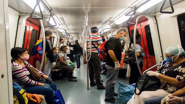 El Metro de Caracas comenzó a cobrar un incremento de 1.250 % este 20 de diciembre, aunque en la práctica, el pasaje de este sistema de transporte no se cobra.