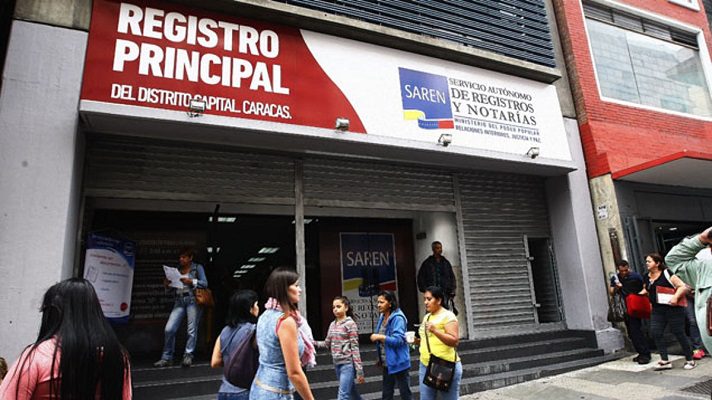 Con la puesta en vigencia de la Ley de Registros y Notarías se instauró en Venezuela 