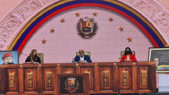 La Asamblea Nacional de Nicolás Maduro acordó, por unanimidad apoyar las acciones del Ministerio Público contra el dirigente opositor, Juan Guaidó.