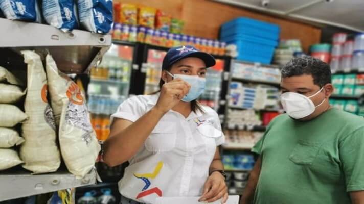 Venezuela salió del ciclo hiperinflacionario tras cuatro años. Una noticia que la administración de Nicolás Maduro y sus seguidores celebran. Lo hacen junto con los nuevos negocios que proliferan en todo el país.