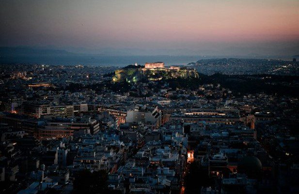 Escándalo en Grecia tras filmación de escena de sexo gay en la Acrópolis