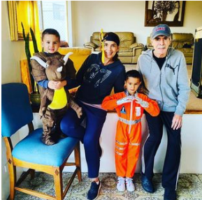 Toda la familia de Maritza Sayalero despidió a su suegra. Foto Instagram