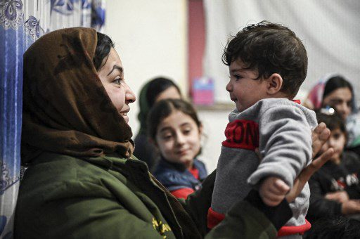 Sohail Ahmadi, el bebé extraviado en el aeropuerto de Kabul ya están con su familia .
