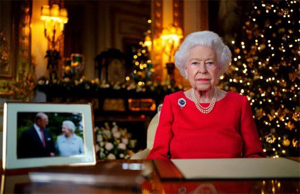 Desfiles, conciertos y concurso de postres para los 70 años de reinado de Isabel II