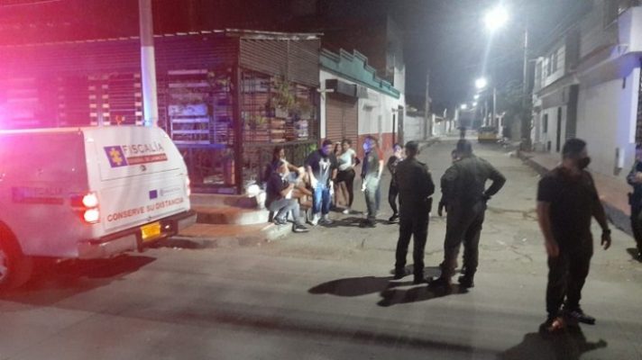 un-muerto-y-otro-herido-sicario-disparo-contra-dos-jovenes-venezolanos-frente-a-un-restaurante-en-cucuta