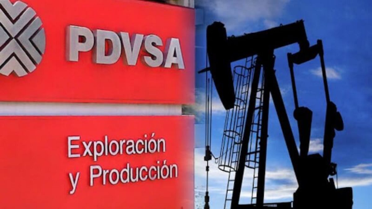 Pdvsa pierde 6.570 millones de dólares anuales por vender petróleo con descuento. Foto referencial