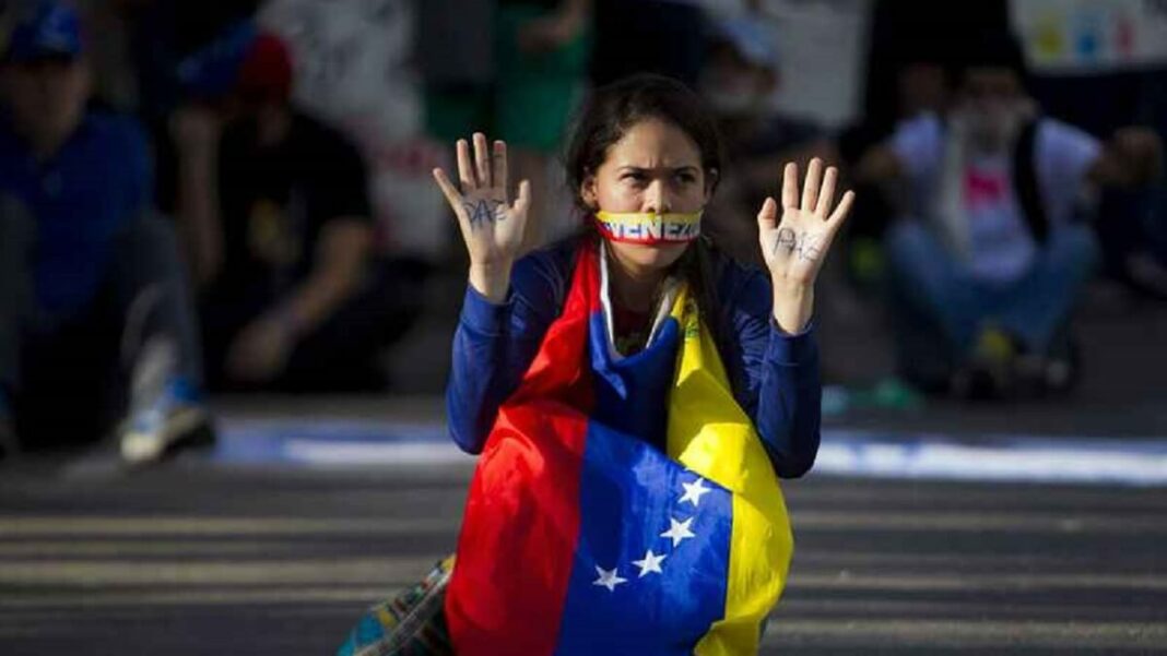 La violación de los derechos humanos de las presas políticas ha sido una constante en la administración de Maduro. Foto referencial
