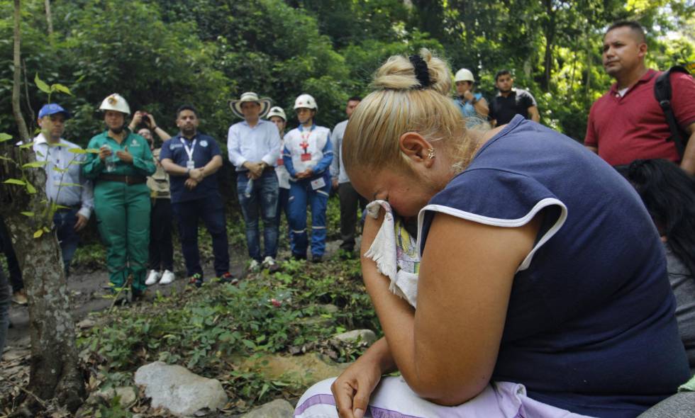 ¡Lamentable! Se desvanece esperanza para 14 mineros atrapados en Colombia