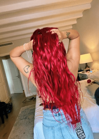 Karol G mostró cómo quedó su cabellera. Foto Instagram