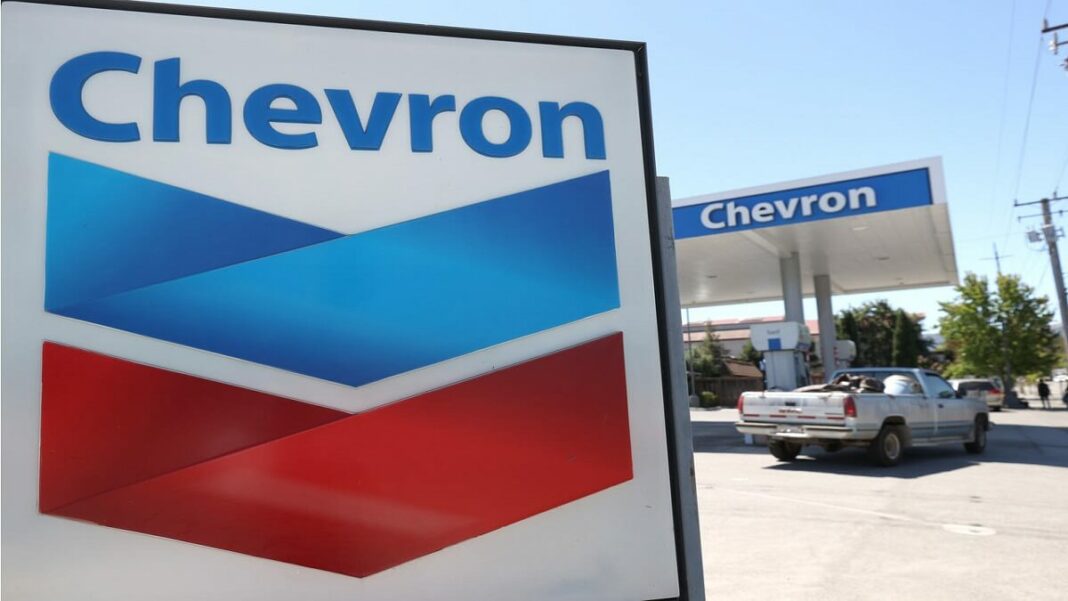 Chevron también quiere cobrar la enorme deuda que Pdvsa tiene con la empresa. Foto referencial