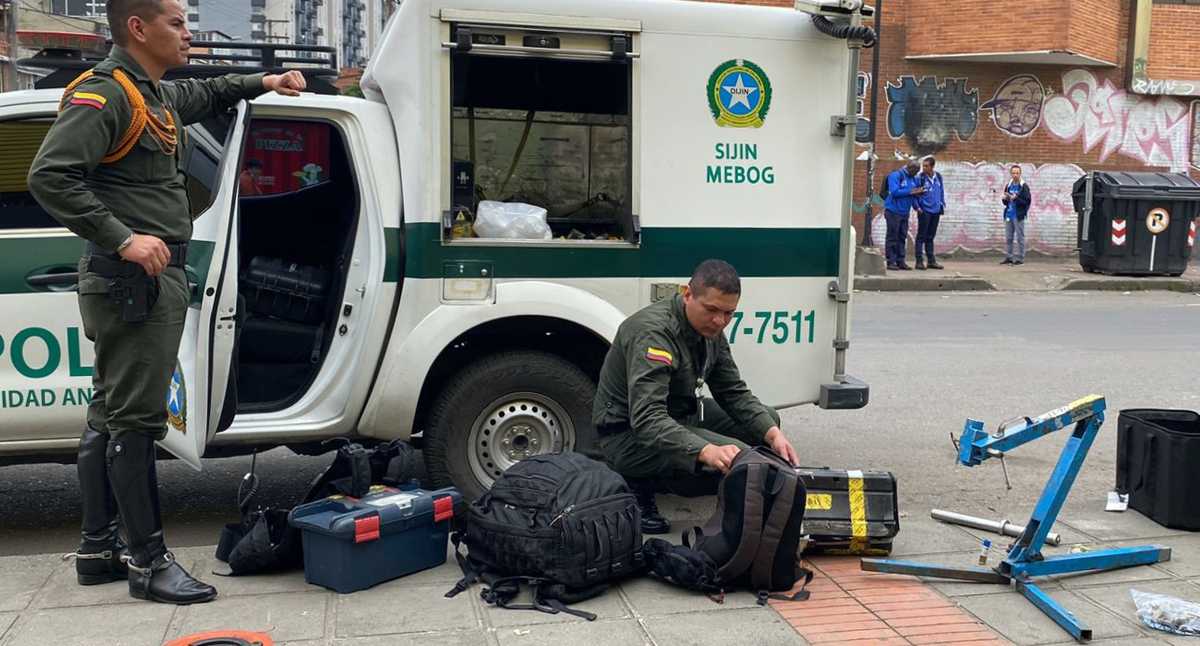 Cayó hombre cargado de explosivos caminando en Bogotá