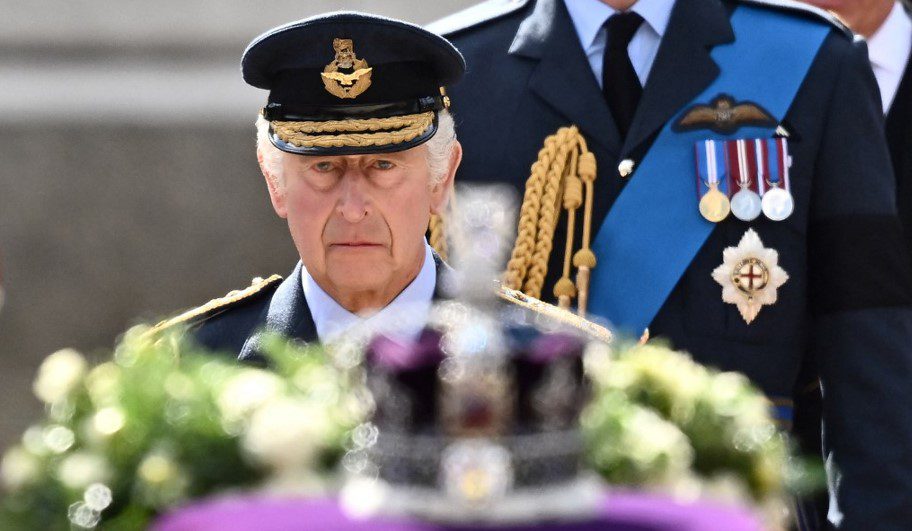 El rey Carlos III será coronado el 6 de mayo de 2023