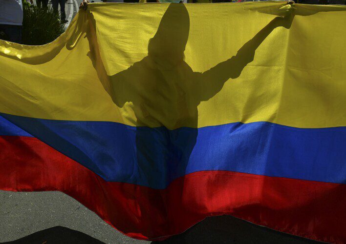 Violencia política en Colombia es preocupante; afirma el MOE