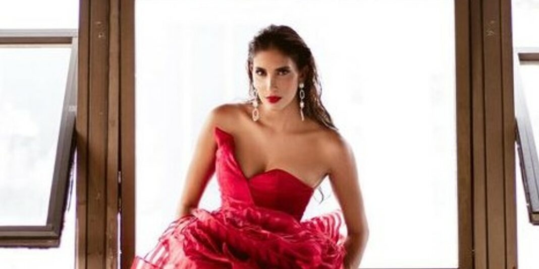 Este es el traje típico de Isbel Parra en el Miss International