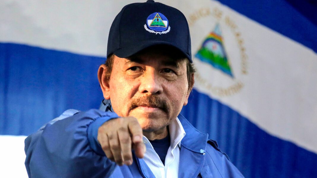 Daniel Ortega libera a 222 presos políticos y los expulsa a EE.UU.
