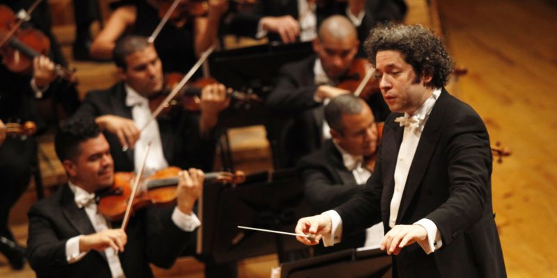 Gustavo Dudamel será director de la Filarmónica de Nueva York