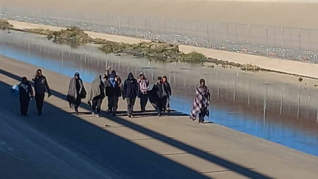 Con la aplicación del Título 42 EE.UU. ha deportado a casi 2.000 migrantes solo a Ciudad Juárez.