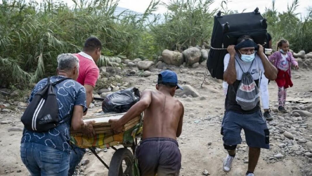 Gran parte del paso de mercancía entre Colombia y Venezuela se sigue haciendo por las trochas. Foto referencial