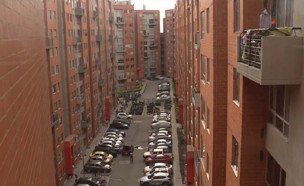 Tren de Aragua amenaza a varios edificios de viviendas en Bogotá
