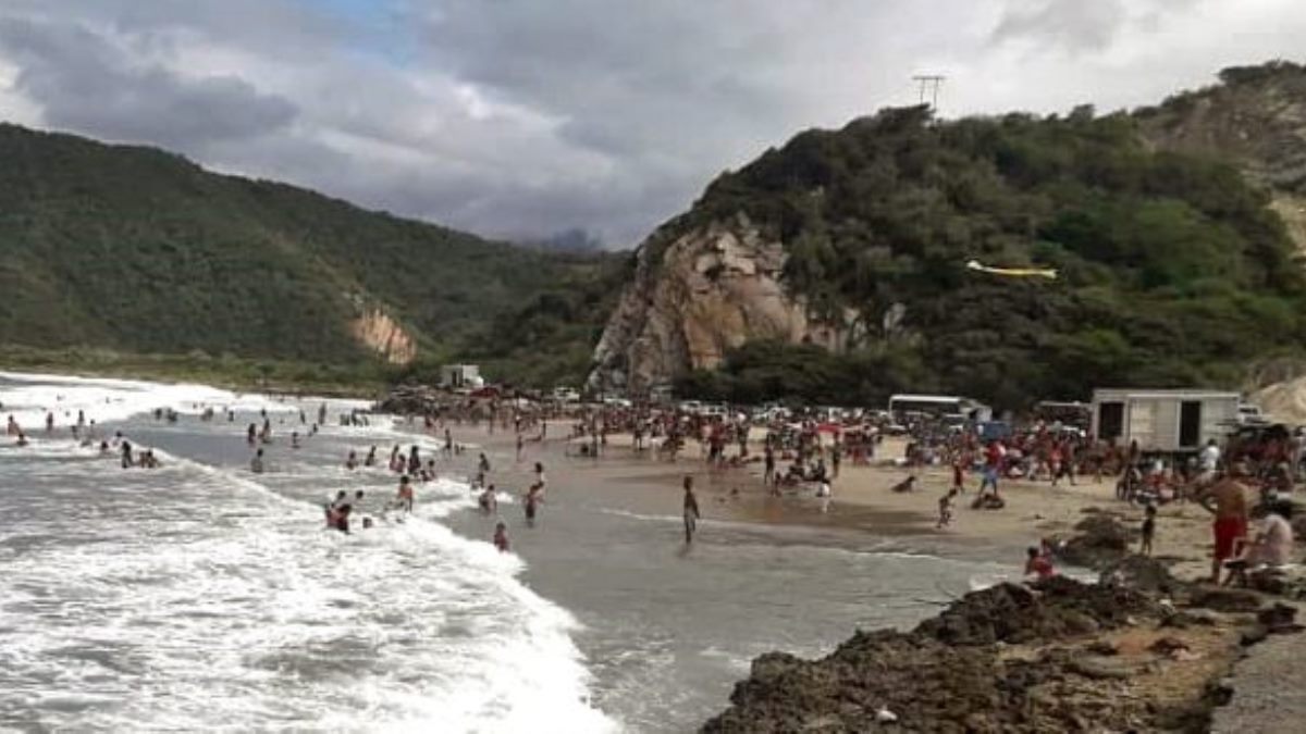 Playa Mar Azul, Puerto Cabello, estado Carabobo